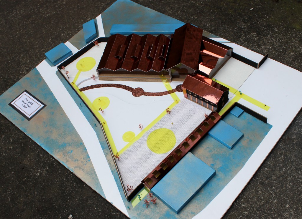 The lade finishing&nbsp;touches